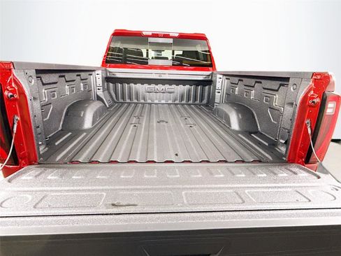 New 2026 GMC Sierra 2500 SLT w/ SLT Premium Package image 21