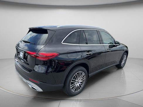Certified 2025 Mercedes-Benz GLC 300 GLC 300 image 6