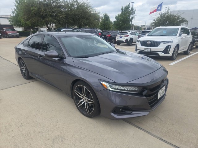 Used 2021 Honda Accord Touring image 1