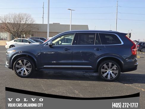 Certified 2024 Volvo XC90 B6 Ultimate w/ Protection Package Premier image 3