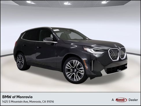 New 2026 BMW X3 xDrive30 w/ Premium Package image 1