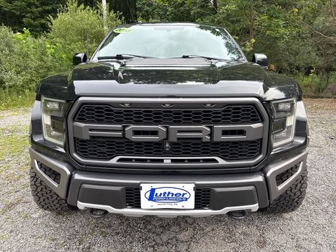 Used 2018 Ford F150 Raptor w/ Equipment Group 802A Luxury AWD/4WD image 2