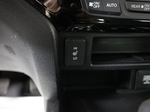 Used 2018 Honda Ridgeline RTL-E image 39