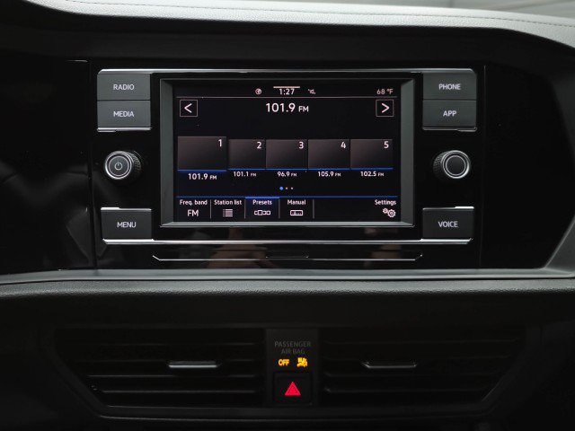 Used 2023 Volkswagen Jetta Sport FWD image 24