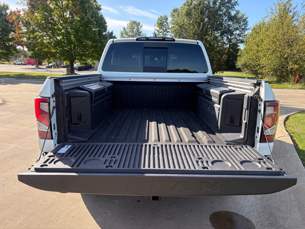Used 2023 Nissan Titan Platinum Reserve w/ Moonroof Package AWD/4WD image 57