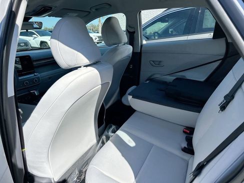 New 2026 Hyundai Kona SE image 21