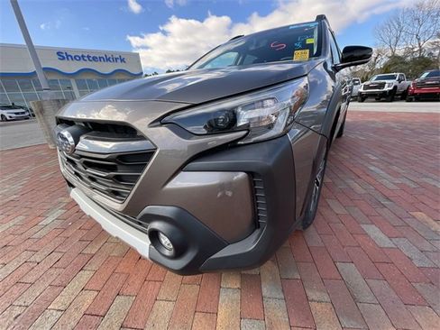 Used 2023 Subaru Outback Limited XT image 8