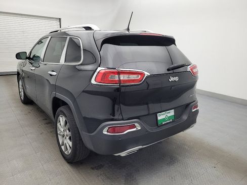 Used 2018 Jeep Cherokee Limited image 5