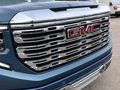 Used 2024 GMC Sierra 1500 Denali w/ Technology Package image 30