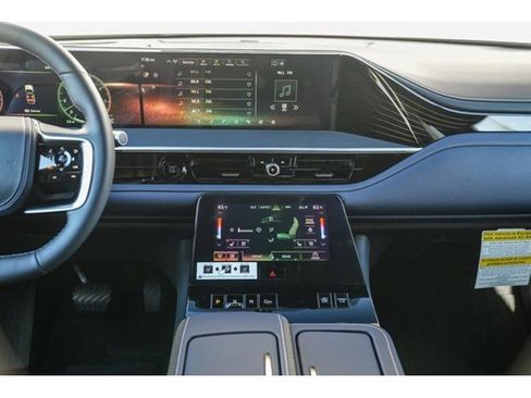 New 2026 INFINITI QX80 SPORT image 12