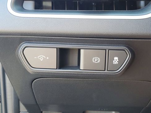 New 2026 Kia K4 LXS image 19