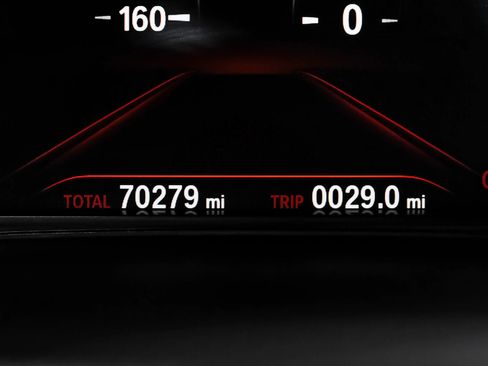 Used 2019 BMW 540i xDrive AWD/4WD image 19