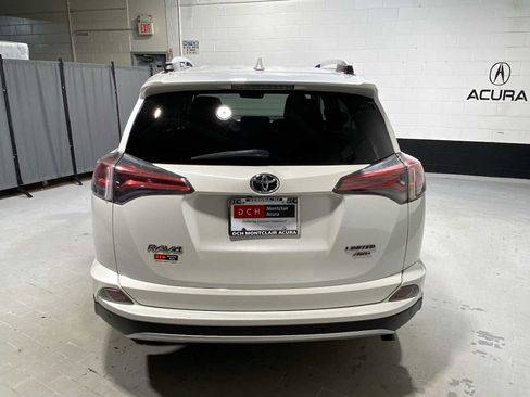 Used 2016 Toyota RAV4 Limited image 5