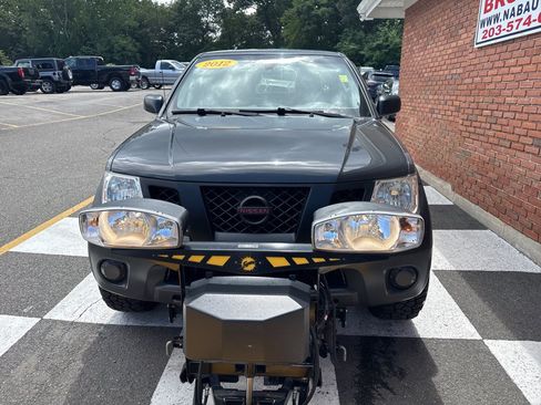 Used 2012 Nissan Frontier SV AWD/4WD image 7