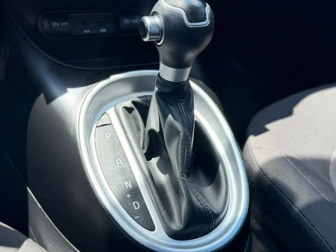 Used 2015 Kia Soul FWD image 27