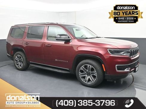 Used 2024 Jeep Wagoneer Series II w/ Flexible Seating Group image 1