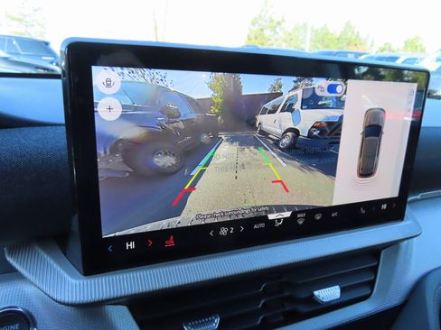 New 2026 Ford Explorer Active image 12