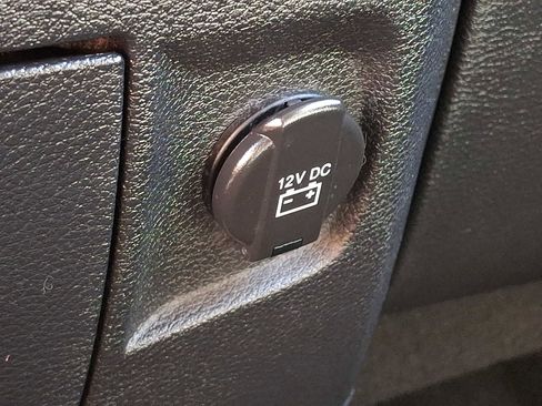 Used 2013 RAM 1500 Express AWD/4WD image 24