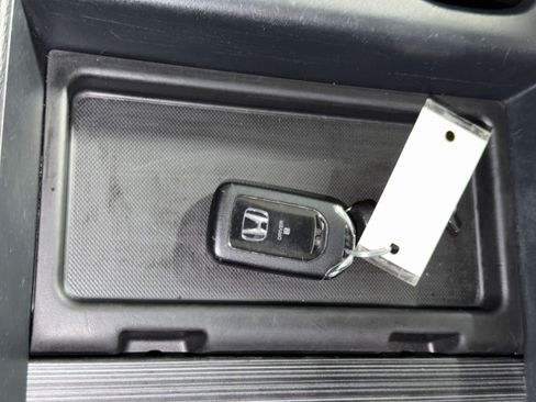 Used 2023 Honda Odyssey Touring image 39