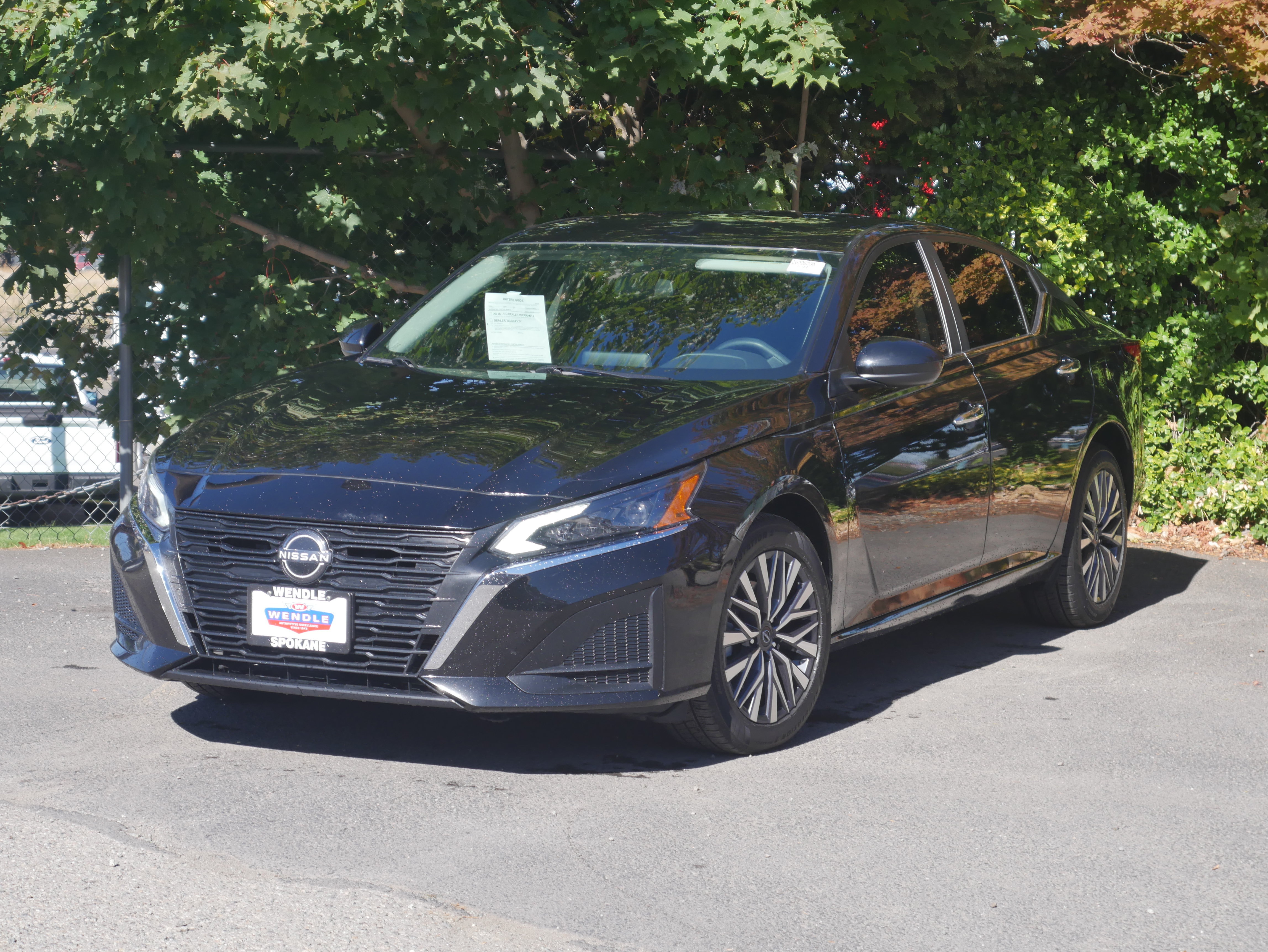 Certified 2023 Nissan Altima 2.5 SV AWD/4WD image 2