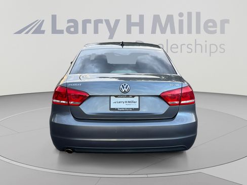 Used 2015 Volkswagen Passat TDI SE FWD image 4