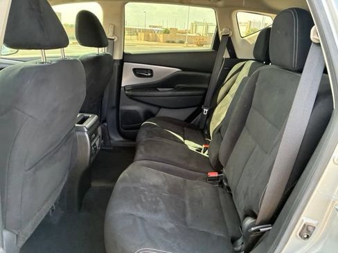 Used 2020 Nissan Murano SV FWD image 12