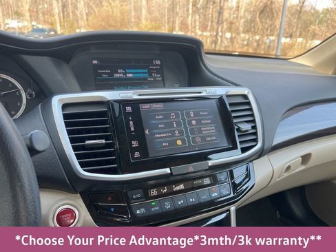 Used 2017 Honda Accord EX image 41