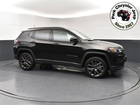 New 2026 Jeep Compass Limited image 1
