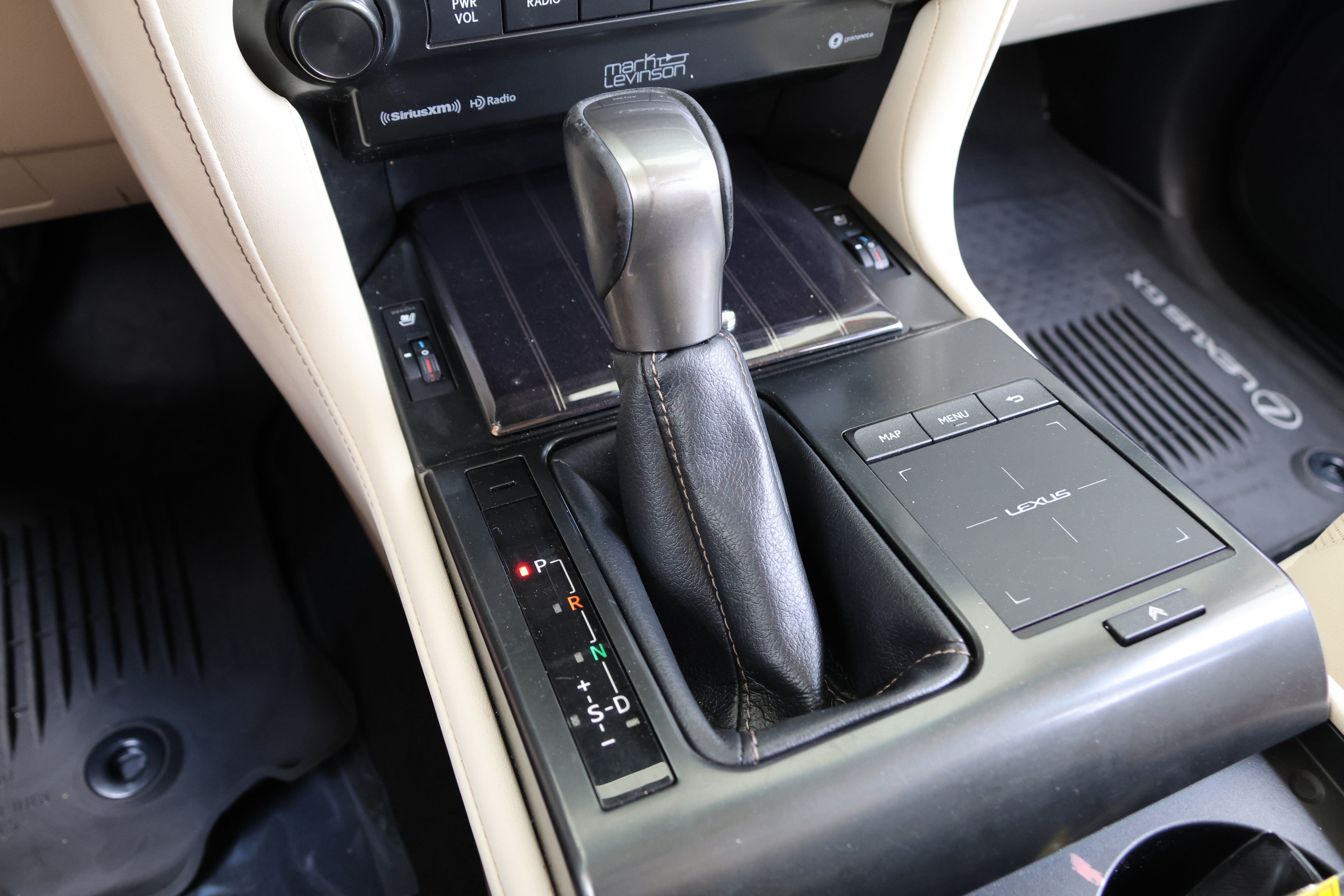 Used 2023 Lexus GX 460 Premium AWD/4WD image 30
