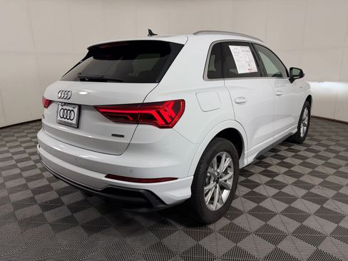 Used 2023 Audi Q3 2.0T Premium Plus w/ Premium Plus Package AWD/4WD image 9
