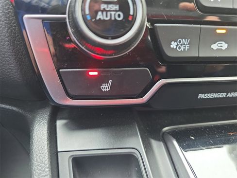 Used 2018 Honda CR-V Touring image 30