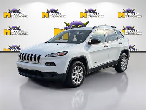 Used 2017 Jeep Cherokee Sport image 1