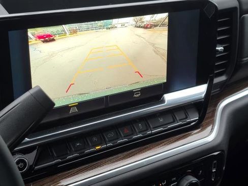 New 2026 Chevrolet Silverado 1500 LT image 17