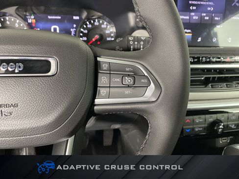 New 2026 Jeep Compass Limited AWD/4WD image 21