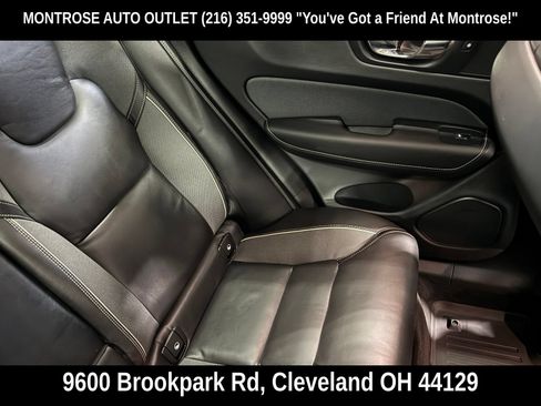 Used 2020 Volvo XC60 T8 R-Design AWD/4WD image 35