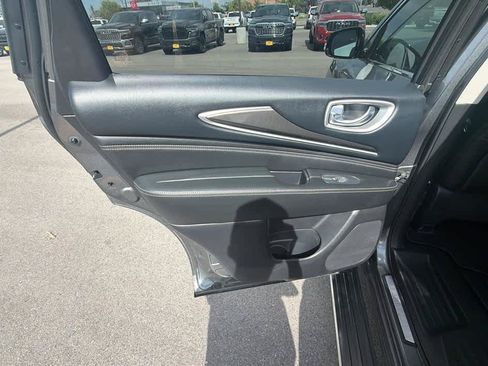 Used 2020 INFINITI QX60 Pure AWD/4WD image 17