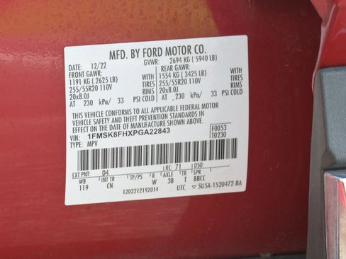 Used 2023 Ford Explorer Limited AWD/4WD image 37