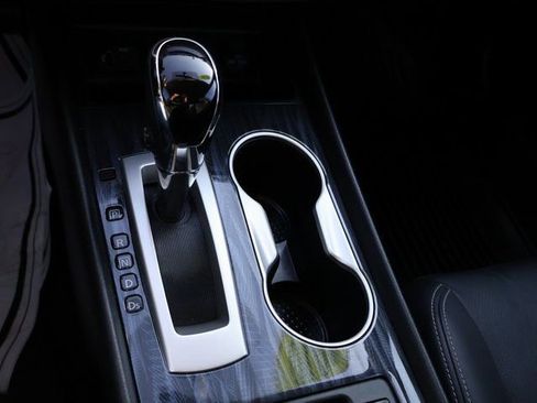 Used 2016 Nissan Altima 2.5 SL w/ 2.5 Technology w/LED Package image 32