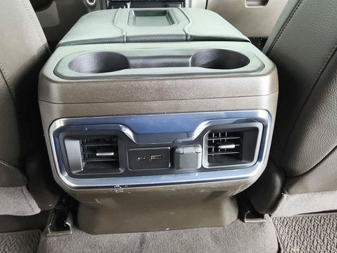 Used 2022 GMC Sierra 1500 Denali w/ Driver Alert Package II AWD/4WD image 25
