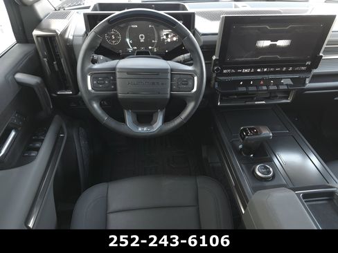 Used 2025 GMC Hummer EV 3X AWD/4WD image 13