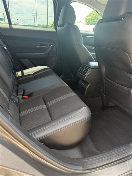 Used 2024 MAZDA CX-50 AWD 2.5 S w/ Cargo Package image 31