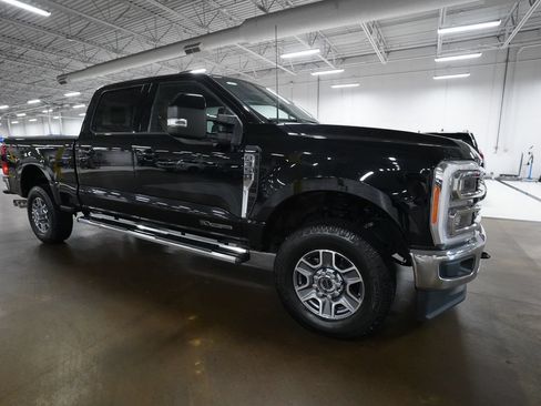 Used 2023 Ford F350 Lariat AWD/4WD image 34