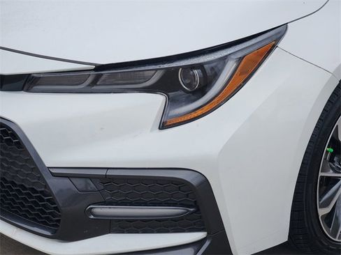 Used 2021 Toyota Corolla SE image 21