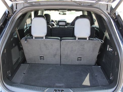 Used 2022 Ford Explorer ST w/ Equipment Group 401A AWD/4WD image 34
