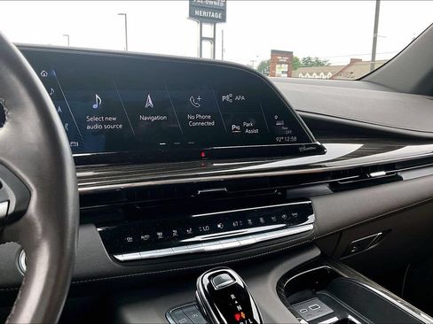 Used 2024 Cadillac Escalade Sport w/ LPO, ONYX Package AWD/4WD image 14
