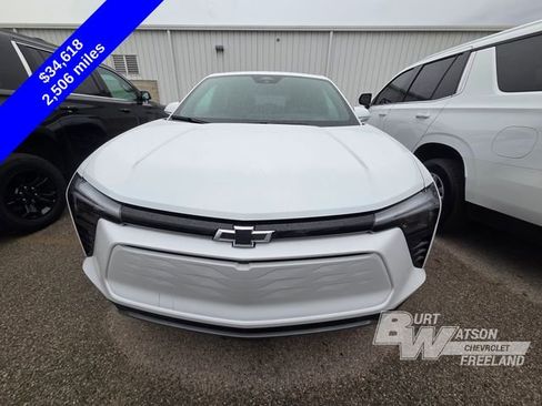 Certified 2025 Chevrolet Blazer EV LT image 10