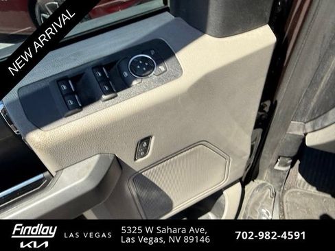 Used 2018 Ford F150 XLT w/ Equipment Group 302A Luxury AWD/4WD image 15