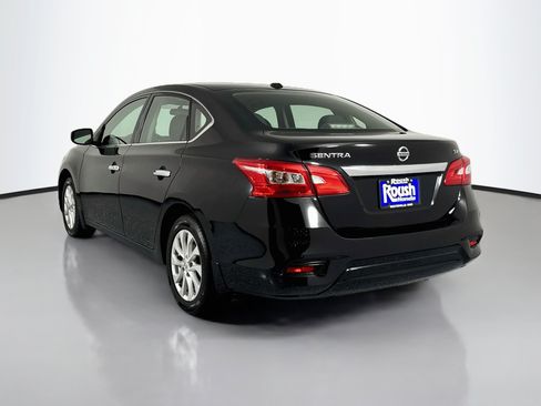 Used 2019 Nissan Sentra SV FWD image 7