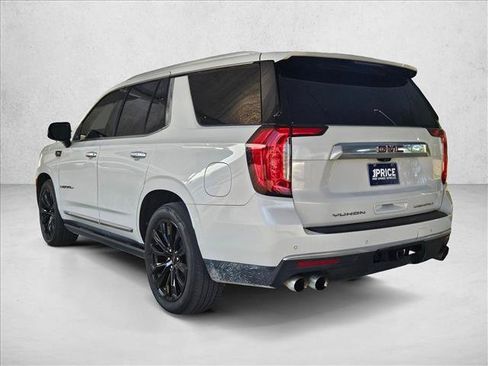 Used 2021 GMC Yukon Denali w/ Denali Ultimate Package AWD/4WD image 8
