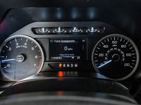Used 2020 Ford F150 XLT w/ Equipment Group 302A Luxury AWD/4WD image 18